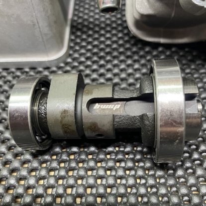 Address V125 four valves cylinder head EX19/IN21 Bwsp  - pictures 7 - rights to use Tunescoot Address V125 four valves cylinder head EX19/IN21 Bwsp  - pictures 7 - rights to use Tunescoot