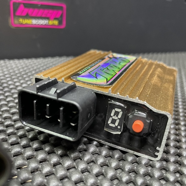 Racing CDI for Bws125 Cugnus125 Zuma125 with wiring  - pictures 3 - rights to use Tunescoot