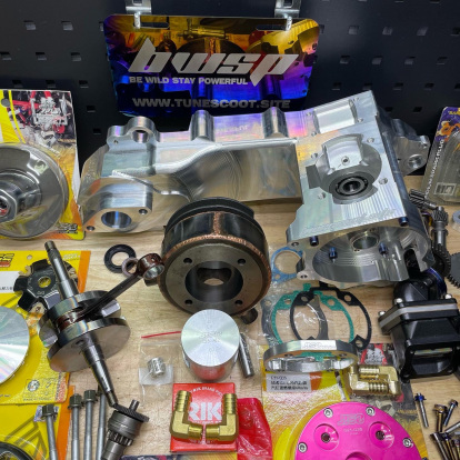 Dio50 cnc engine set 180cc Blitz with electric starter liquid cooling - 2 Dio50 cnc engine set 180cc Blitz with electric starter liquid cooling - 2