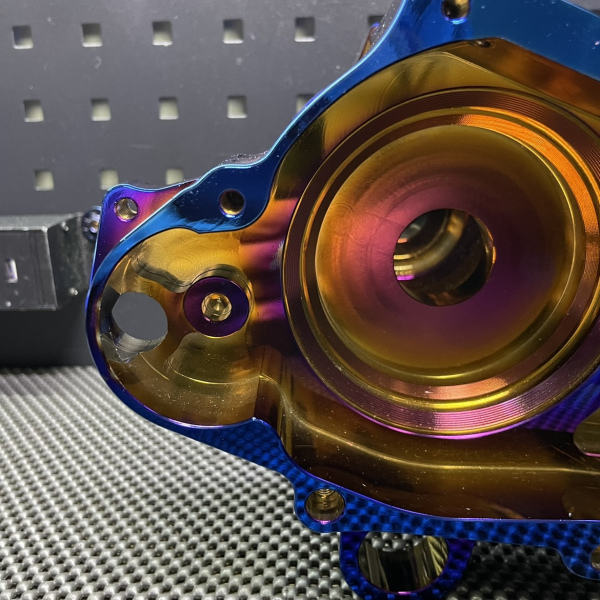 Dio50 180cc billet engine case Bwsp "Blitz" for electric starter in dark rainbow - pictures 8 - rights to use Tunescoot