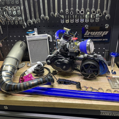 Engine 125cc for Dio50 AF18 Cnc "Silver bullet" series water cooled - 1 Engine 125cc for Dio50 AF18 Cnc "Silver bullet" series water cooled - 1