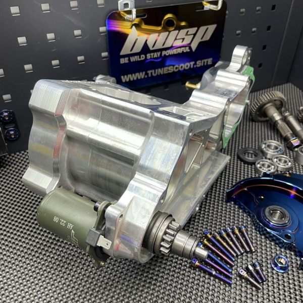 Billet engine case Dio50 Af18 Af27 with electric starter cnc machined for upgrade to 125cc "Bullet"  - pictures 3 - rights to us