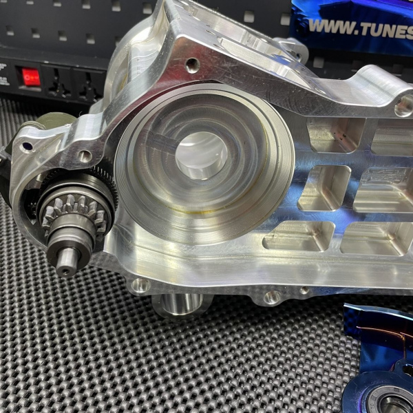 Engine case Dio50 180cc Af18 Af27 billet "Blitz" with electric starter cnc machined - pictures 8 - rights to use Tunescoot