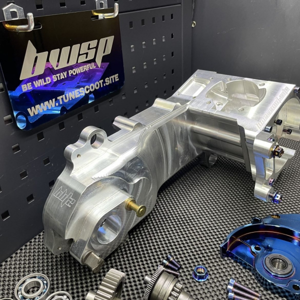 Engine case Dio50 180cc Af18 Af27 billet "Blitz" with electric starter cnc machined - pictures 6 - rights to use Tunescoot
