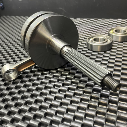 Forged crankshaft for Jog90 Jog50 44mm (+2) long stroke with bearings and oil seals  - pictures 4 - rights to use Tunescoot Forged crankshaft for Jog90 Jog50 44mm (+2) long stroke with bearings and oil seals  - pictures 4 - rights to use Tunescoot