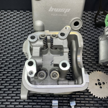 Big bore kit 192cc Address V125 with four valves cylinder head and 66mm piston  - pictures 4 - rights to use Tunescoot Big bore kit 192cc Address V125 with four valves cylinder head and 66mm piston  - pictures 4 - rights to use Tunescoot