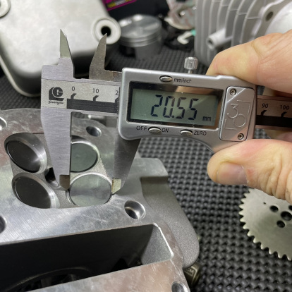 Big bore kit 192cc Address V125 with four valves cylinder head and 66mm piston  - pictures 14 - rights to use Tunescoot Big bore kit 192cc Address V125 with four valves cylinder head and 66mm piston  - pictures 14 - rights to use Tunescoot
