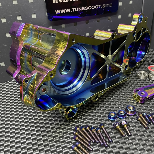 Dio 125cc billet engine case Bwsp "Bullet" for electric starter Dio50 in light rainbow  - pictures 3 - rights to use Tunescoot