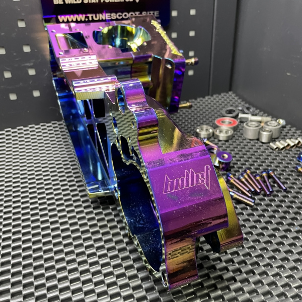 Dio 125cc billet engine case Bwsp "Bullet" for electric starter Dio50 in light rainbow  - pictures 6 - rights to use Tunescoot