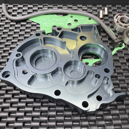 Gears box lid for Dio50 Af18 billet dio cover with bearing - 13 Gears box lid for Dio50 Af18 billet dio cover with bearing - 13