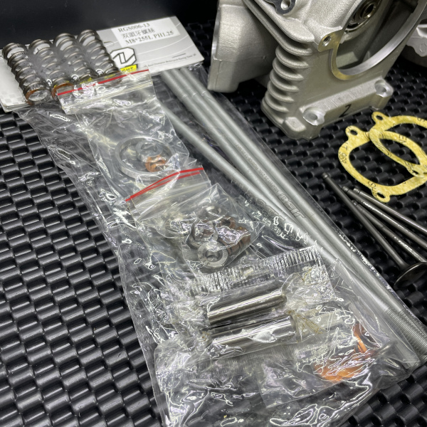 Big bore set 230cc for Bws125 with ceramic cylinder four valves - pictures 16 - rights to use Tunescoot