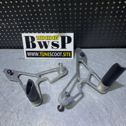 Billet rearsets for Ruckus rear foot set - pictures 1 - rights to use Tunescoot