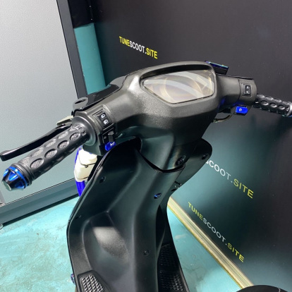 Honda Dio50 scooter Af18 125cc Bwsp black edition  - pictures 22 - rights to use Tunescoot Honda Dio50 scooter Af18 125cc Bwsp black edition  - pictures 22 - rights to use Tunescoot