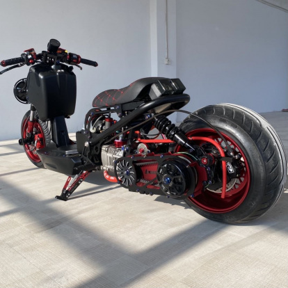 Scooter RUCKUS 200cc "FIRE BLADE" with water cooling GY6 engine  - pictures 1 - rights to use Tunescoot