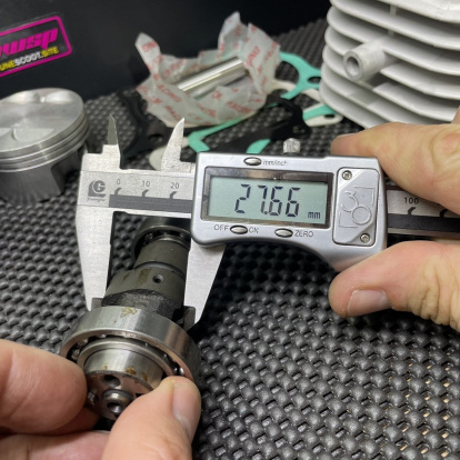 Big bore kit 192cc Address V125 with four valves cylinder head and 66mm piston  - pictures 9 - rights to use Tunescoot Big bore kit 192cc Address V125 with four valves cylinder head and 66mm piston  - pictures 9 - rights to use Tunescoot