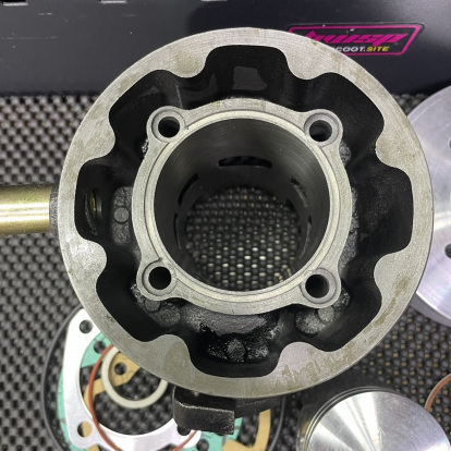 Cylinder set 54mm Dio50 Af18 water cooling round 125cc kit with head  - pictures 3 - rights to use Tunescoot Cylinder set 54mm Dio50 Af18 water cooling round 125cc kit with head  - pictures 3 - rights to use Tunescoot