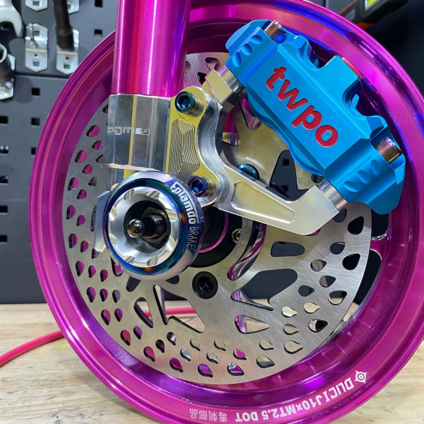 Jog50 front wheel set up disk brake  - pictures 3 - rights to use Tunescoot