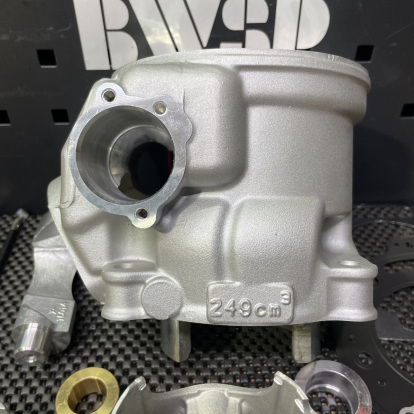 Cylinder set Dt230 Lanza230 66.8mm kit with exhaust valve assembly  - pictures 4 - rights to use Tunescoot